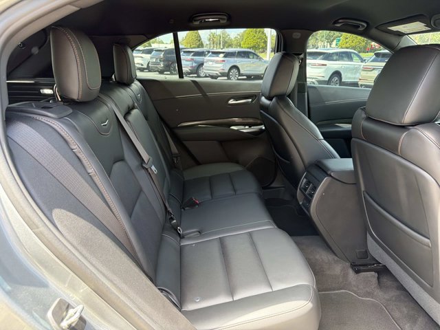 Used 2023 Cadillac XT4 Sport FWD image 22