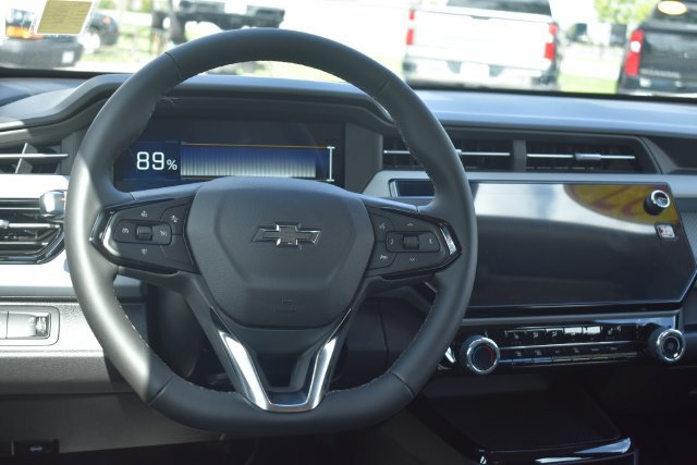 New 2027 Chevrolet Bolt LT w/ Comfort Package FWD image 19