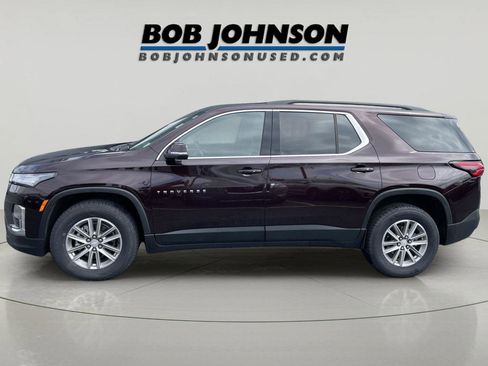 Used 2022 Chevrolet Traverse LT image 6