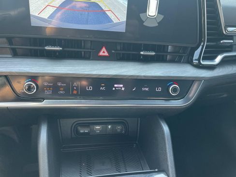Used 2023 Kia Sportage X-Line AWD/4WD image 24