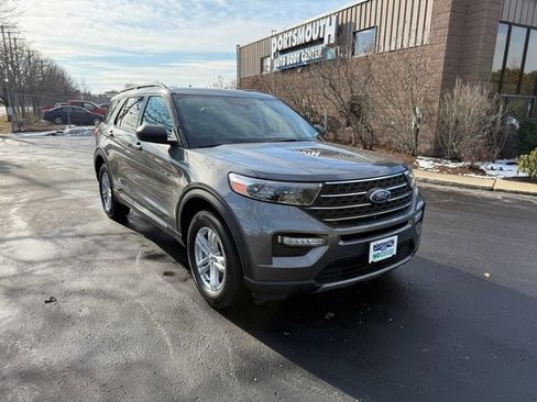 Used 2022 Ford Explorer XLT w/ Equipment Group 202A image 1