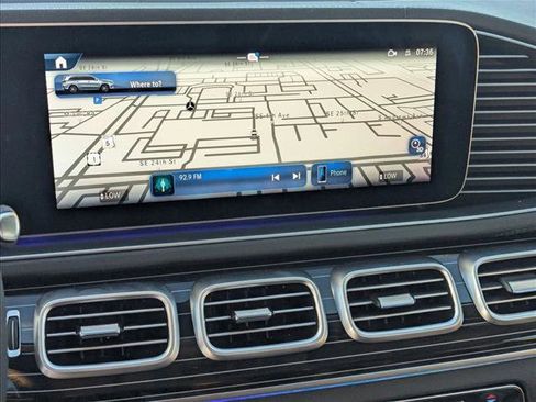 New 2026 Mercedes-Benz GLS 580 4MATIC image 11