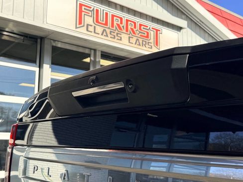 Used 2021 Ford F250 Platinum w/ FX4 Off-Road Package image 9