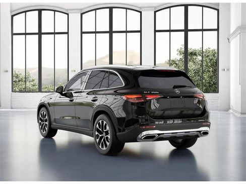 New 2026 Mercedes-Benz GLC 350e 4MATIC image 28