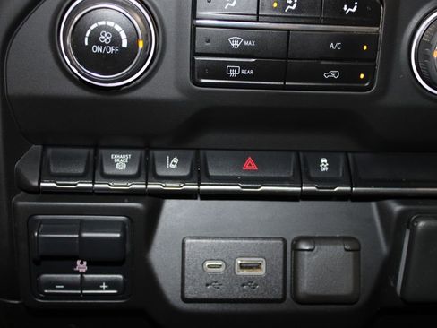 Used 2024 Chevrolet Silverado 3500 W/T w/ WT Convenience Package AWD/4WD image 42