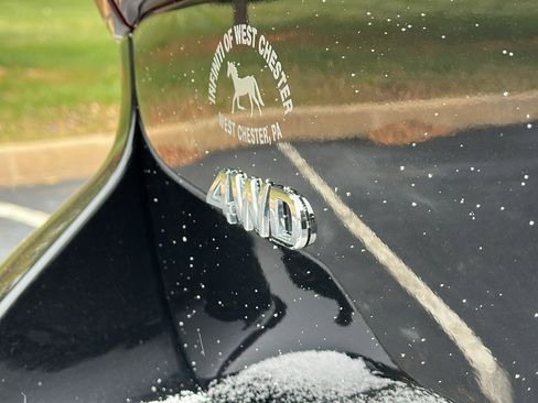 Certified 2024 INFINITI QX80 Premium Select w/ Cargo Package image 11