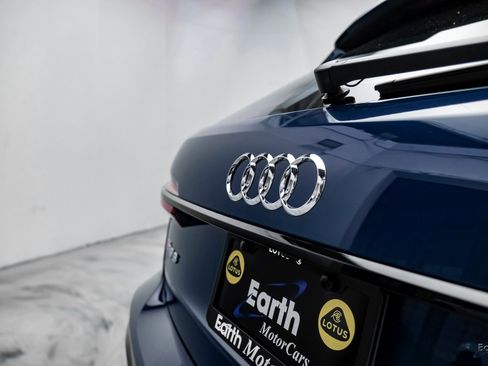 Used 2025 Audi RS 6 performance image 28