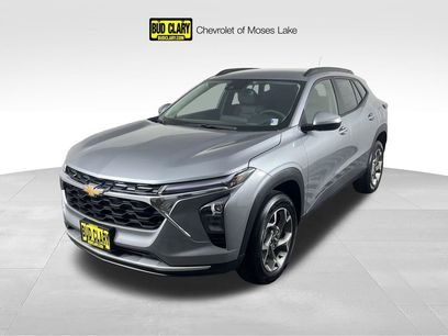 New 2025 Chevrolet Trax LT w/ Driver Confidence Package