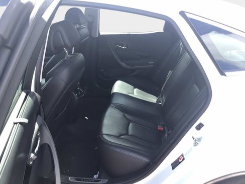 Used 2015 Hyundai Azera Limited FWD image 8