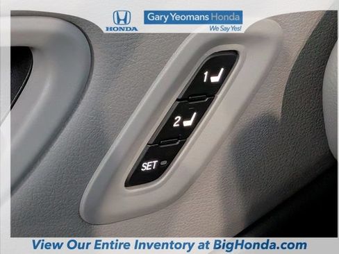 Certified 2024 Honda Pilot Touring image 27