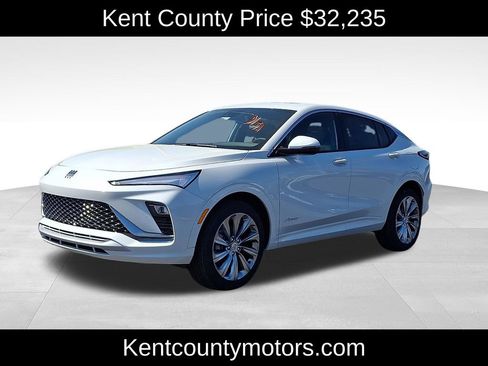 New 2026 Buick Envista Avenir image 3