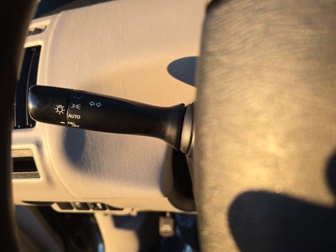 Used 2016 Toyota Prius V Three image 26