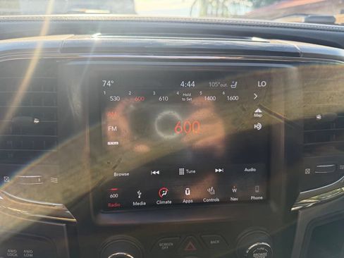 Used 2018 RAM 2500 Laramie w/ Sport Appearance Group AWD/4WD image 24