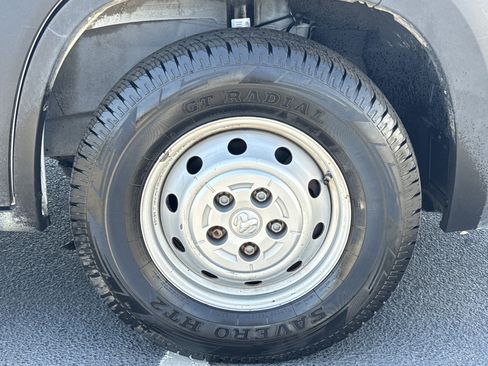 Used 2021 RAM ProMaster 2500 w/ Convenience Group image 12