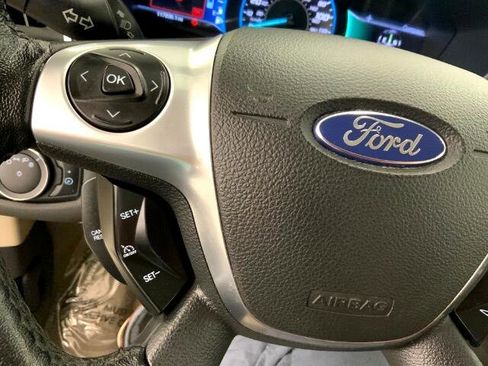 Used 2013 Ford C-MAX SE image 19