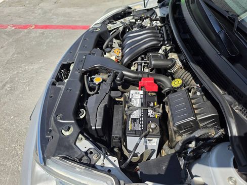 Used 2012 Nissan Versa Hatchback w/ SL Navigation Pkg FWD image 49