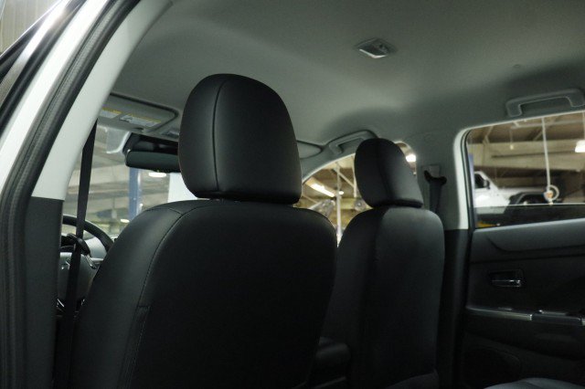 New 2027 Mitsubishi Outlander Sport SE FWD image 22