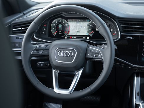 New 2026 Audi Q8 Premium image 9