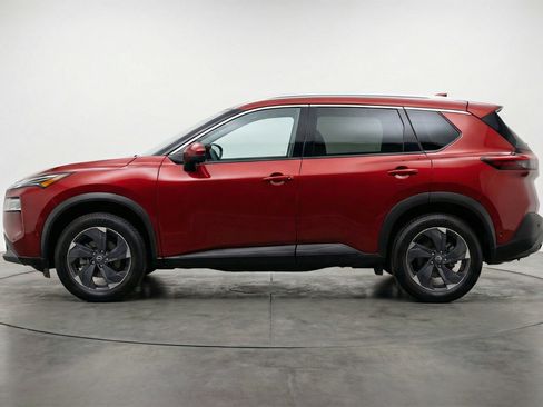 Used 2025 Nissan Rogue SV image 5