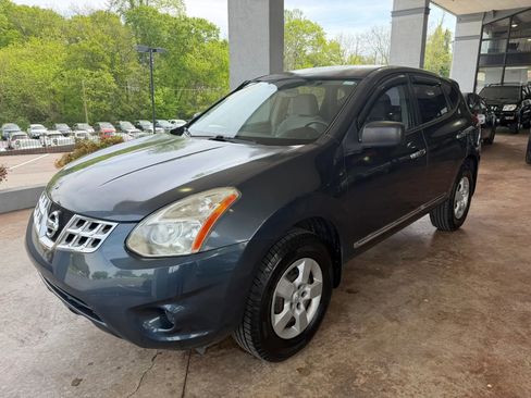 Used 2012 Nissan Rogue S AWD/4WD image 3