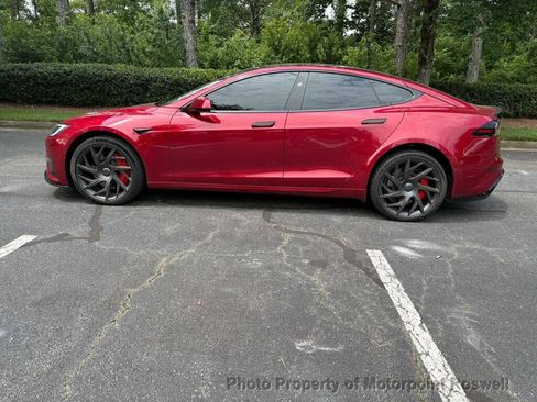 Used 2026 Tesla Model S Plaid AWD/4WD image 10