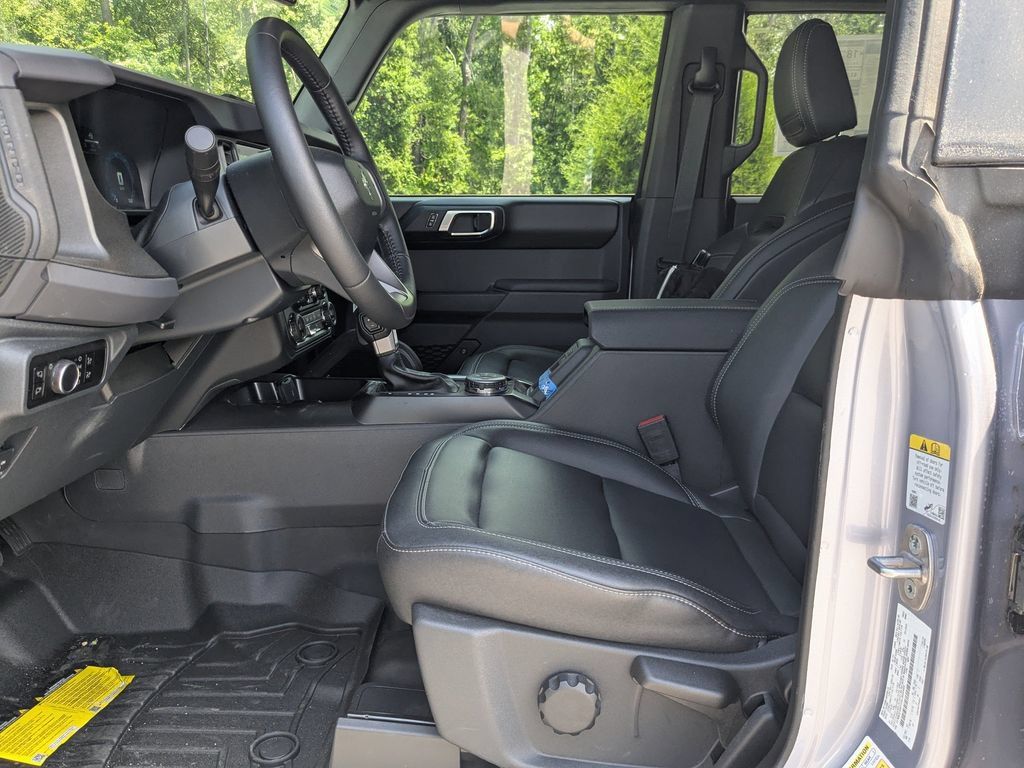New 2025 Ford Bronco Badlands AWD/4WD image 14
