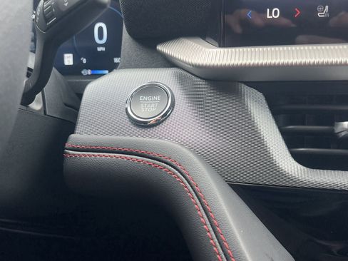 New 2026 Ford Explorer ST-Line w/ ST-Line Street Pack AWD/4WD image 6