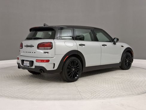 Certified 2023 MINI Cooper Clubman S FWD image 7