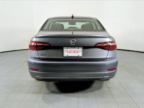Used 2020 Volkswagen Jetta S w/ Driver Assistance Package FWD image 6