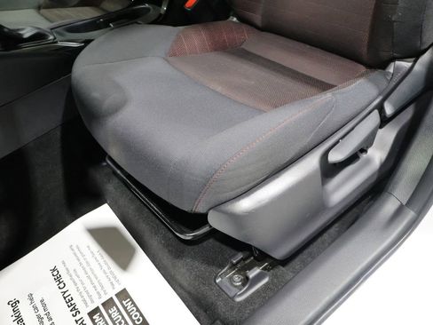 Used 2024 Toyota Corolla SE w/ Convenience Package image 23