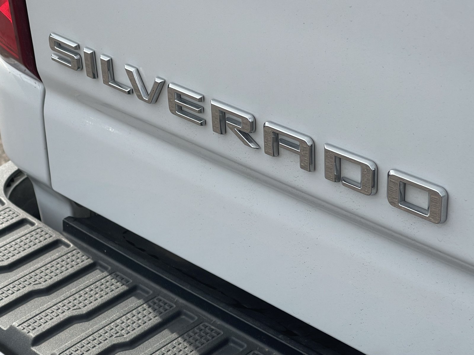 Used 2020 Chevrolet Silverado 2500 High Country w/ Z71 Off-Road Package AWD/4WD image 10