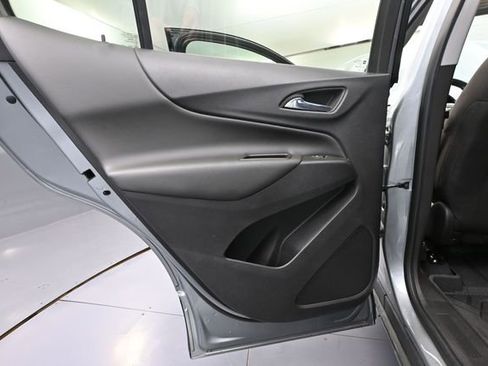 Used 2023 Chevrolet Equinox LT w/ LPO, Floor Liner Package FWD image 35
