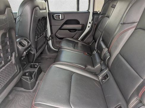 Used 2022 Jeep Gladiator Rubicon AWD/4WD image 25