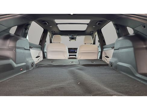 Used 2025 Jeep Wagoneer S Limited AWD/4WD image 17
