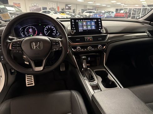 Used 2019 Honda Accord Sport image 34