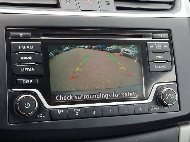 Used 2015 Nissan Sentra SV FWD image 18