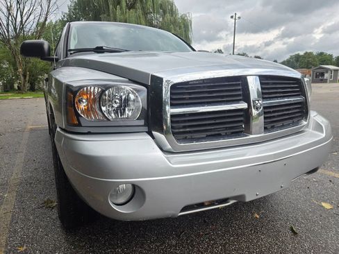 Used 2007 Dodge Dakota SLT w/ Trailer Tow Group AWD/4WD image 15