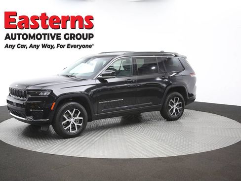 Used 2024 Jeep Grand Cherokee L Limited w/ Luxury Tech Group II AWD/4WD image 59