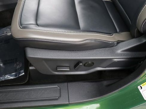 Used 2025 Ford Bronco Outer Banks image 20