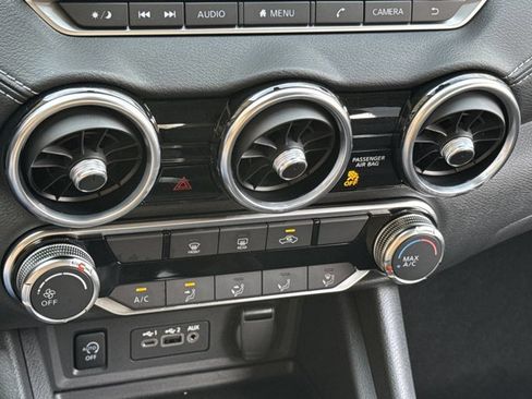 New 2025 Nissan Sentra SV FWD image 24