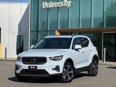 Certified 2024 Volvo XC40 B5 Plus w/ Climate Package