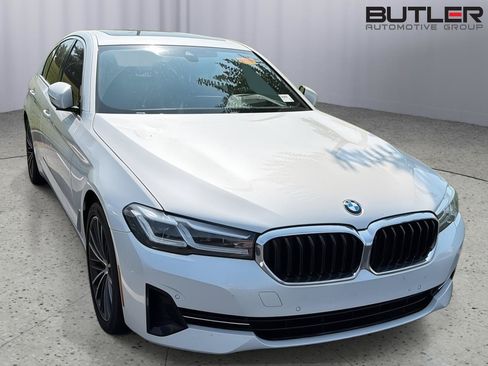 Used 2023 BMW 540i xDrive AWD/4WD image 5