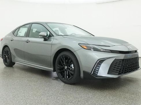 New 2026 Toyota Camry SE image 29