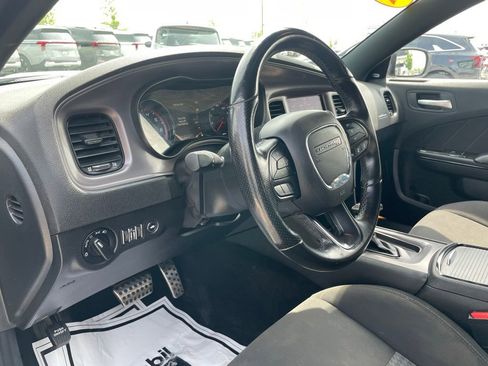 Used 2023 Dodge Charger R/T w/ Blacktop Package RWD image 9