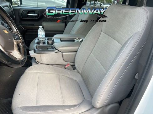 Used 2022 Chevrolet Silverado 1500 LT image 20