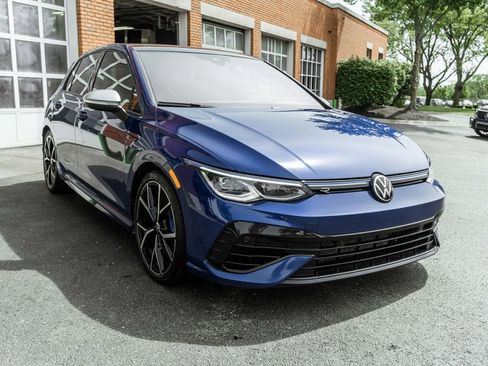Used 2024 Volkswagen Golf R AWD/4WD image 6