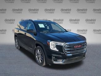 Used 2022 GMC Terrain SLT w/ LPO, Floor Liner Package video 2