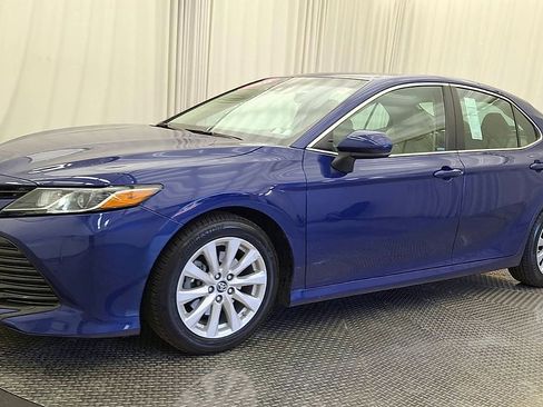 Certified 2018 Toyota Camry LE FWD image 7