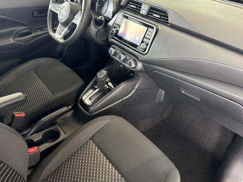 Used 2020 Nissan Versa S FWD image 18