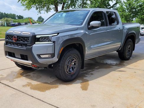 New 2026 Nissan Frontier PRO-4X w/ Pro-4x Convenience Package AWD/4WD image 5